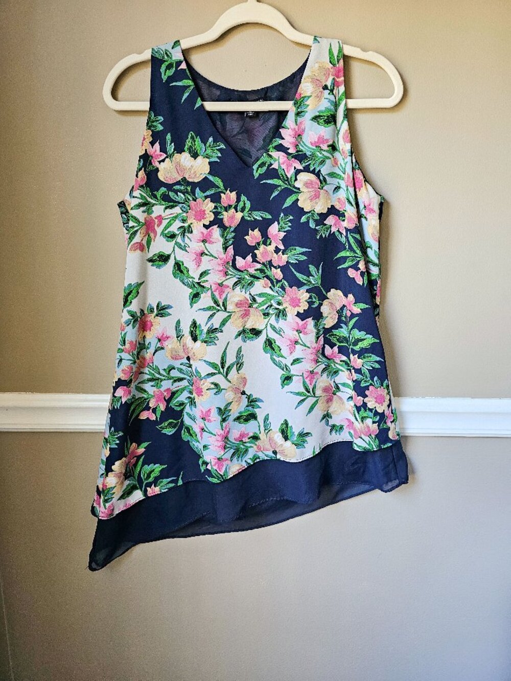 Zac & Rachel Floral Sleeveless Blouse Asymmetrical Hem Layered Chiffon Top Size